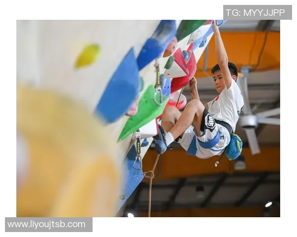 杭州攀岩队与武汉攀岩队赛后复盘分析团队配合与战术执行的关键因素